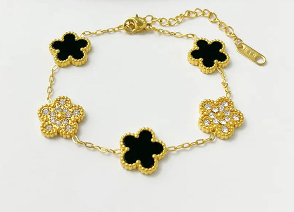 Stainless Steel Gold Plated Chain With Natural Stone Flower Black