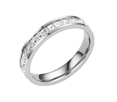Stainless Steel Crystal Ring Band Silver Size 6