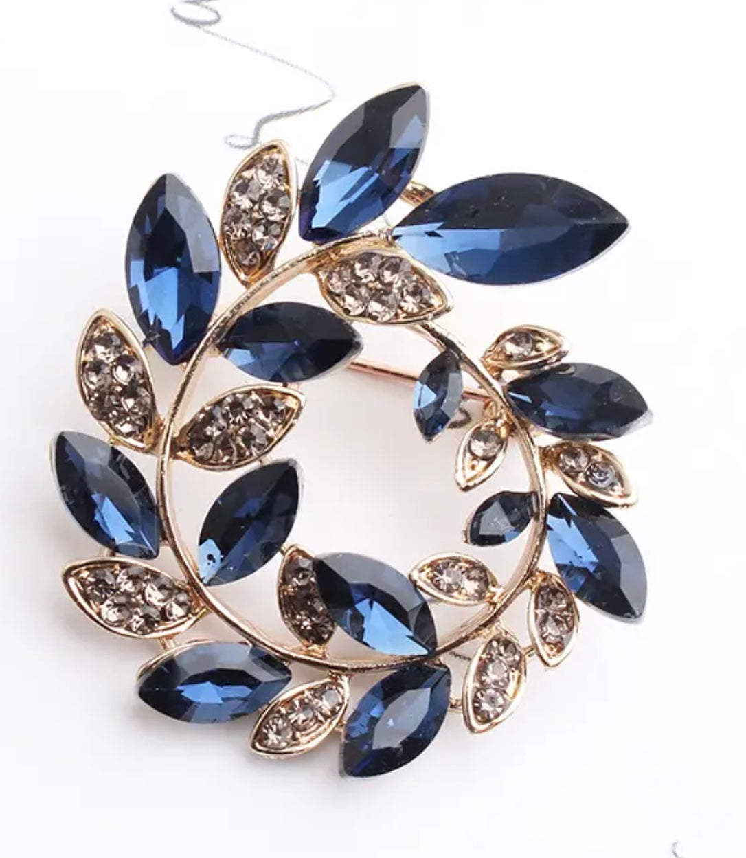 Blue Crystal Round Brooch Gold