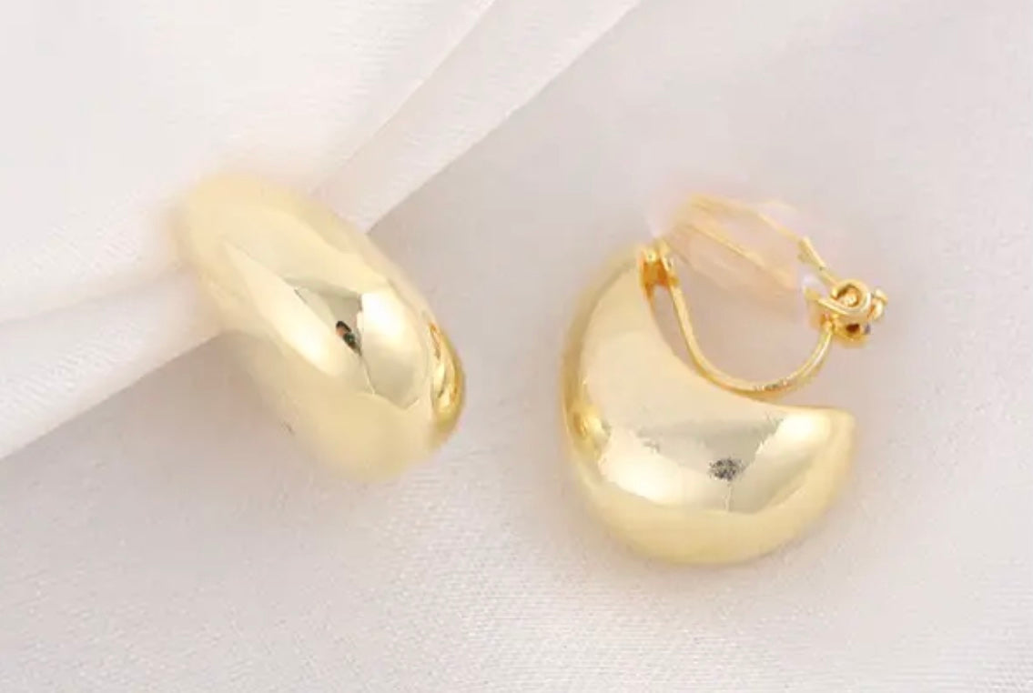 Moon Shape Clip On Earrings Gold