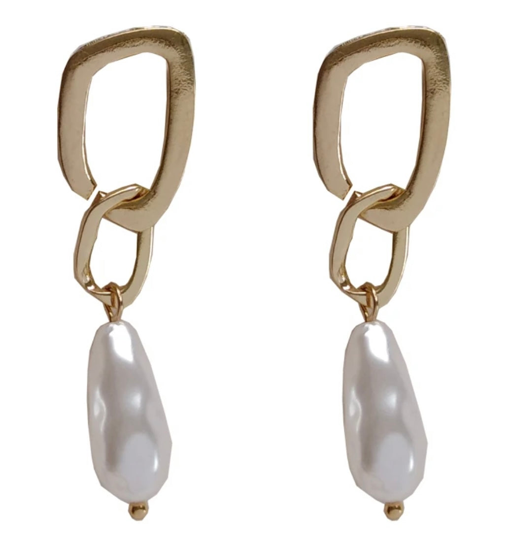 Pearl Drop Earrings With Gold Stud